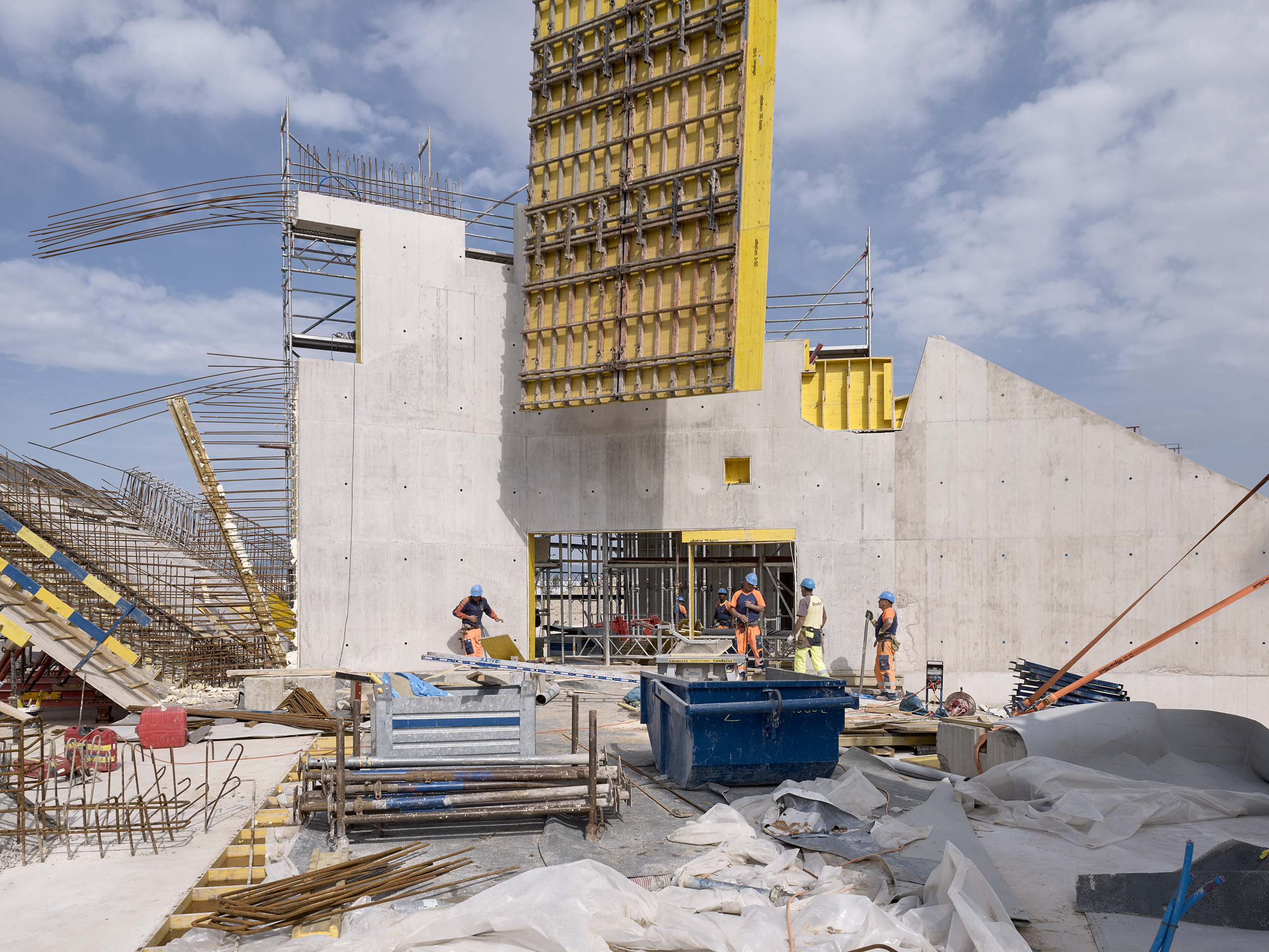 Stade de la Tuilière, Lausanne